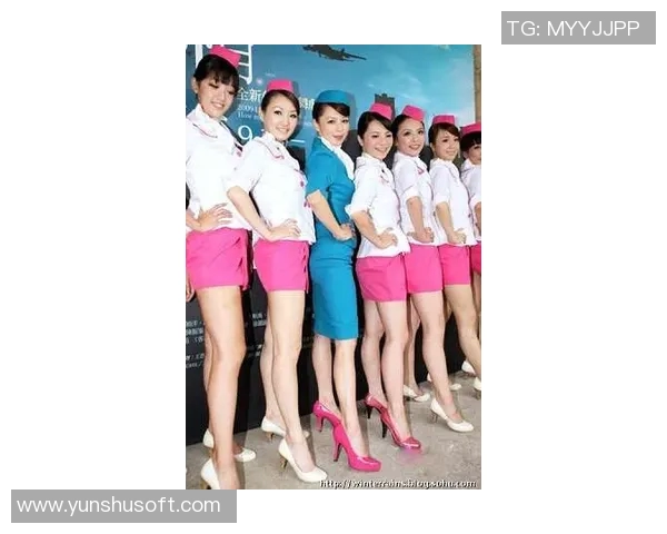 山东足球明星携手空姐共谱爱情篇章幸福生活引关注